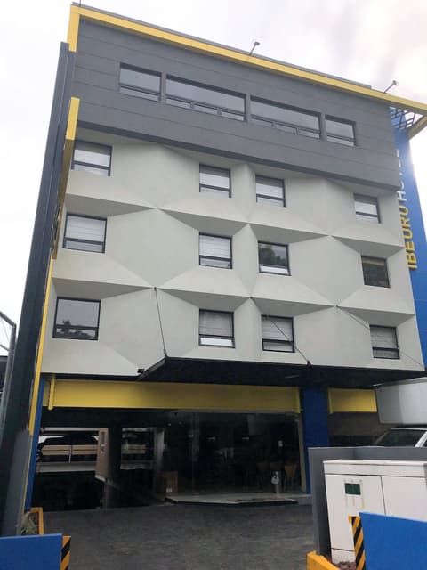 Ibeurohotel Guadalajara Expo, Front of property