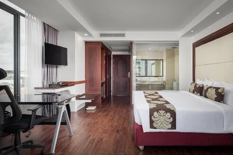 Ohana Phnom Penh Palace Hotel, Room