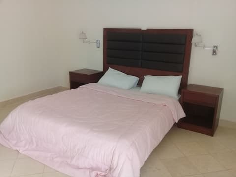 Carlton Luxury Resort, Room