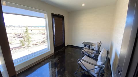 Red Sands Hotel, Room