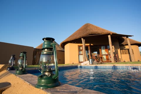 Mopane Bush Lodge, 