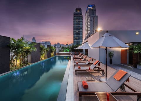 Radisson Suites Bangkok Sukhumvit, Pool