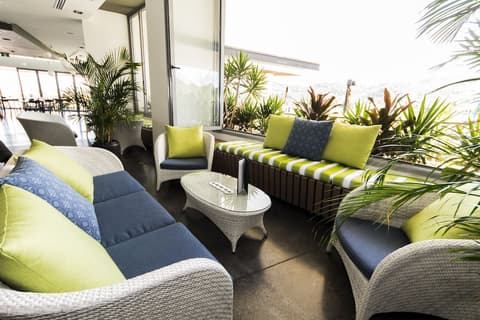 Peppers Blue on Blue, Lobby lounge