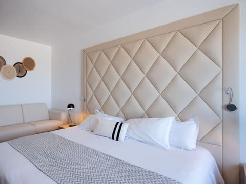 Hotel Revellata, Room