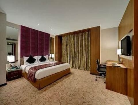 Ramada by Wyndham Ahmedabad, Room