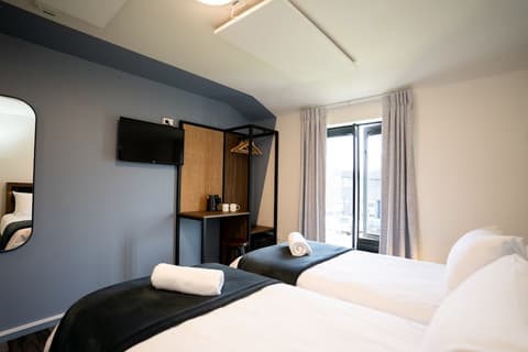 Haka House Wellington, Room