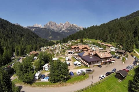 Vidor Resort, Aerial view