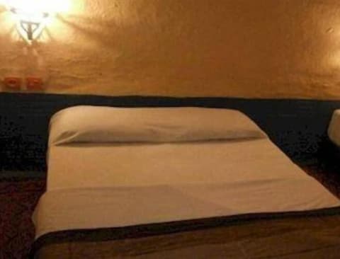 Auberge Camping Sable D'or, Room