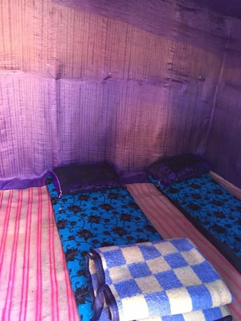 Bedouin Tent Merzouga, Room