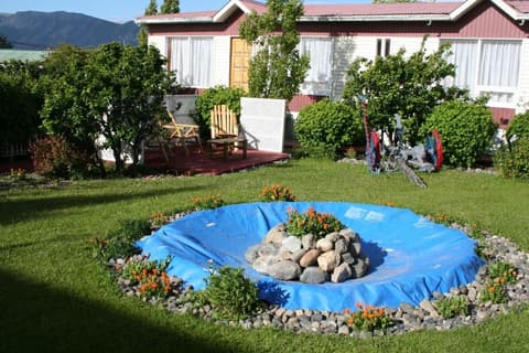 Hostal Alamo Patagonico, Property grounds