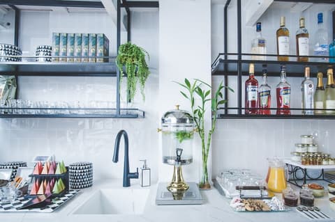 Elmina Hotel Jaffa, Breakfast buffet