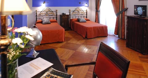 Hotel Alvar Fañez, Room