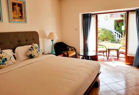 Coconut Grove Beach Resort, Room