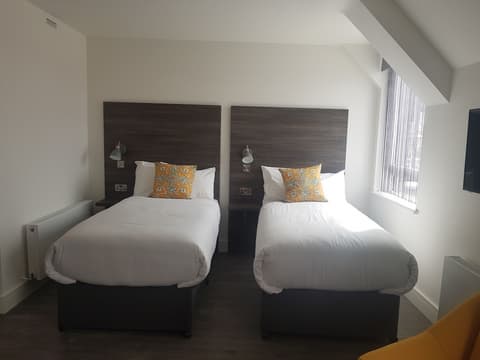 Base Accommodation Dingle, Room