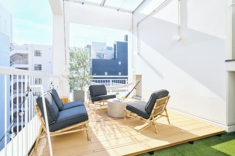 &And Hostel Shinsaibashi East, Terrace/patio