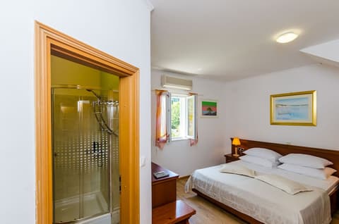 Apartments & Rooms V&M, Room