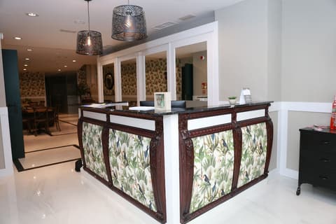 New Point Madrid Opera, Reception