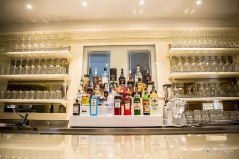 Hotel Lonatino, Interior