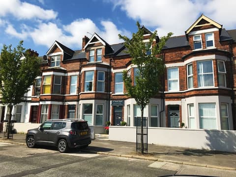 Titanic Guest Boutique Accommodation, Exterior