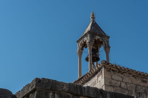 Aurum Templi Suites, Street view