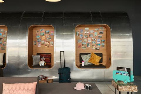 Moxy Paris Charles de Gaulle Airport, Lobby