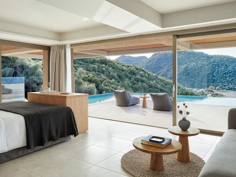 Elix, Mar-Bella Collection, Room