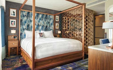 NYX Dublin Christchurch, Room