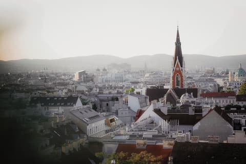 MOOONS, Bar (on property)