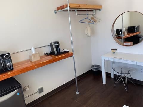 The Sands Motel, Room