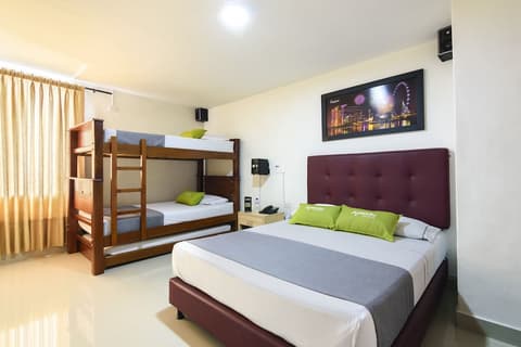 Hotel Colombia Avenida, Room