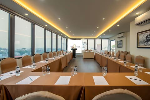 The Q Hotel Hanoi, Meeting facility