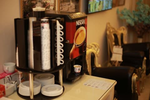 Constantinopolis Hotel, Reception