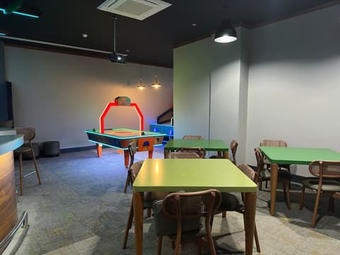 Tryp by Wyndham Istanbul Topkapi, Billiards