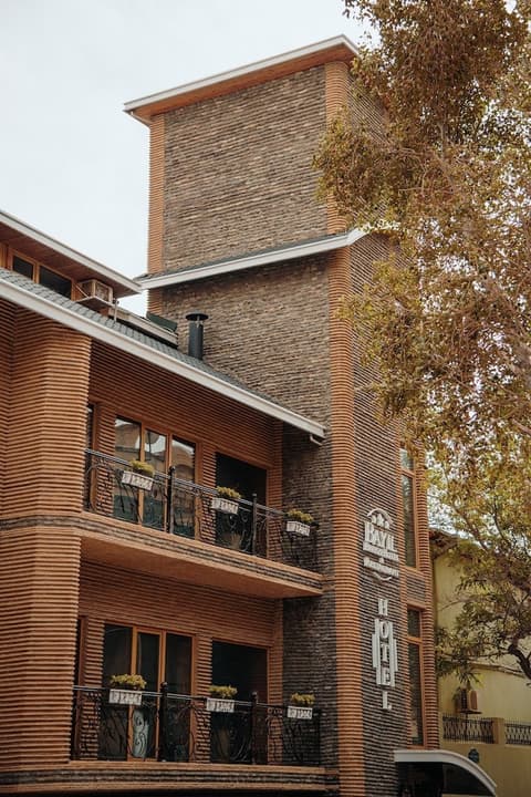 Bayil Breeze Hotel, Front of property