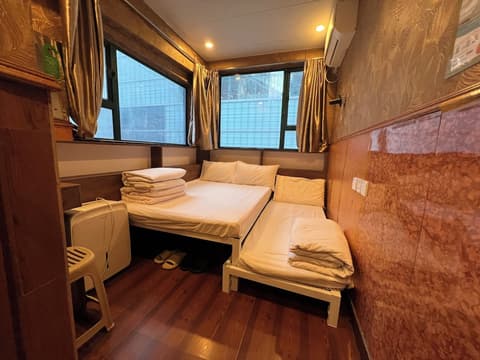 Hop Inn On Nathan Road, Room