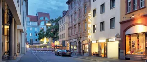 Central Hotel Garni, Exterior