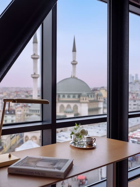 Sofitel Istanbul Taksim, Room