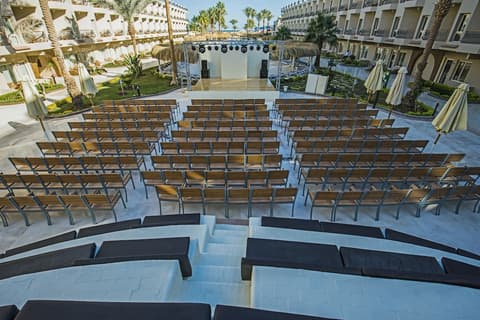 SUNRISE Aqua Joy Resort - All inclusive, Theater show