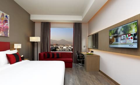 Ramada Encore by Wyndham Muscat Al-Ghubra, Room