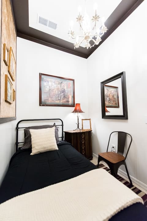 The Rosemary Silverlake, Room