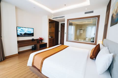Manh Quan Luxury Hotel, Room