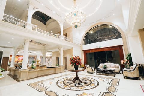Manh Quan Luxury Hotel, Lobby