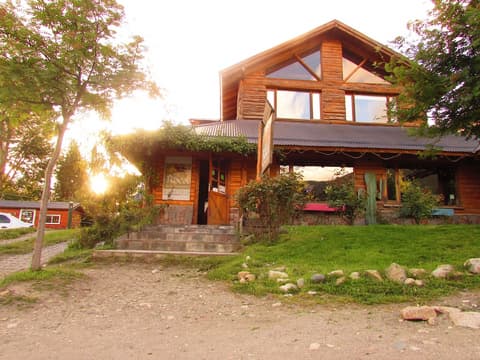 La Roca de la Patagonia, Front of property