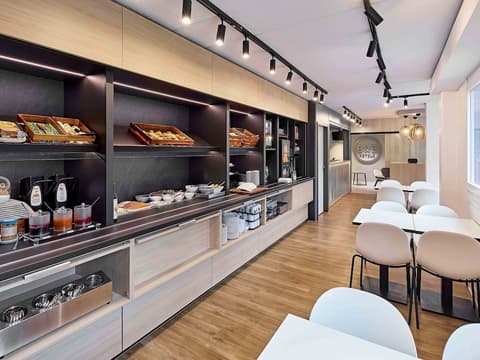 B&B HOTEL Köln-Porz, Dining