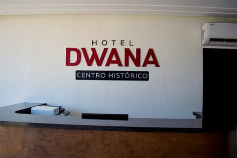 Hotel Dwana, Reception