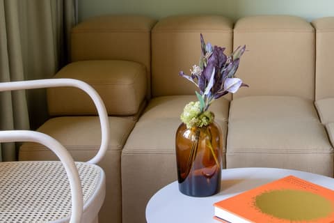 Locke At Broken Wharf, Living area