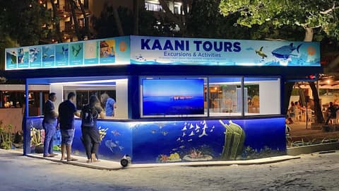 Kaani Palm Beach, Boating