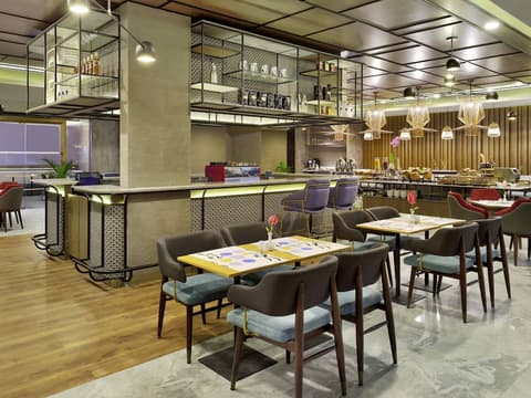 Novotel Suites Yogyakarta Malioboro, Restaurant