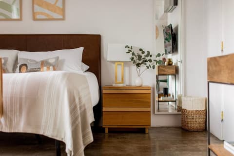 The Wesley by AvantStay – Mid-Century Modern Oasis with Pool, Room