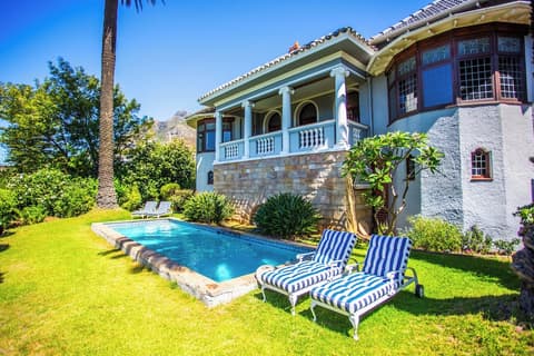 Cape Riviera Guesthouse, Pool